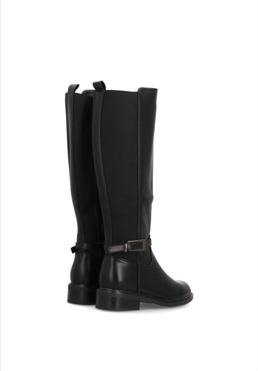 BOTAS ALTAS HEBILLA Disponible en 3 colores