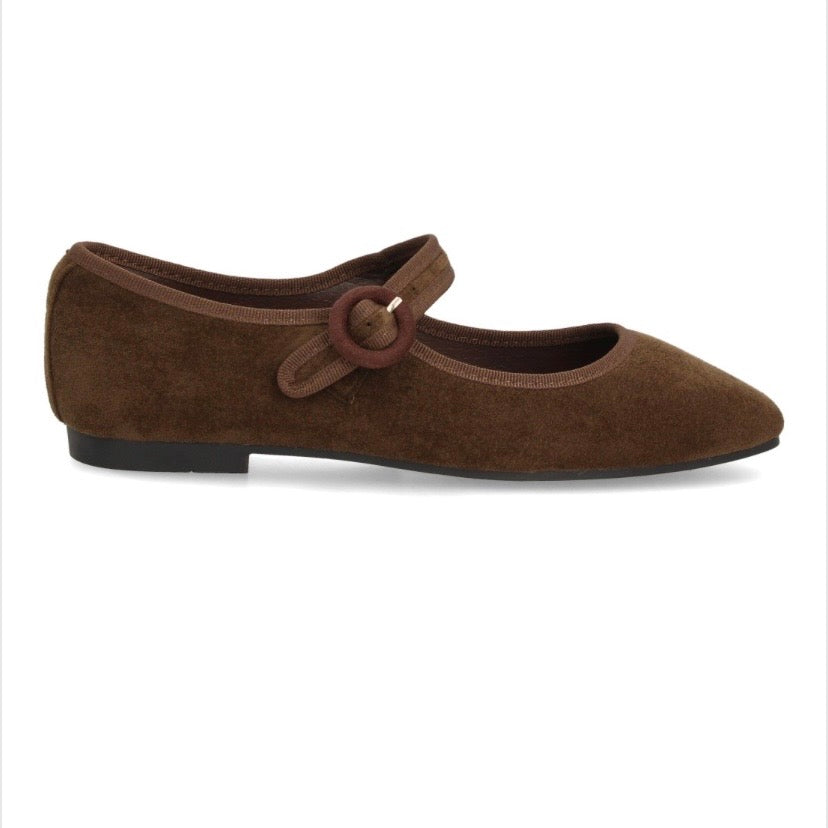 MERCEDITAS PLANAS   Disponible en 5 colores.